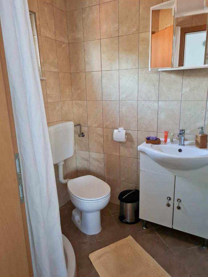 Villa Mena Vir Kültér fotó
